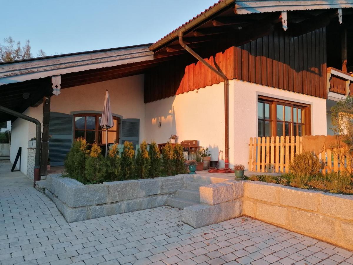 Ferienwohnung Stoeckl Grabenstätt Екстериор снимка